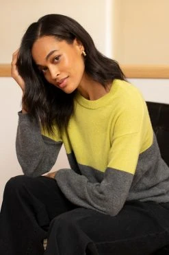 Velvet By Graham & Spencer Womens NORA CASHMERE CREW NECK SWEATER 13 Velvet By Graham & Spencer Womens NORA CASHMERE CREW NECK SWEATER