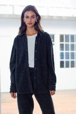 Velvet By Graham & Spencer OAKLEY SHERPA FLEECE SHACKET