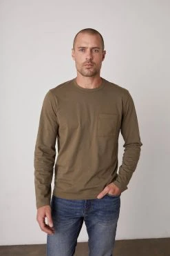 Velvet By Graham & Spencer OLIVER POCKET TEE Mens 14 Velvet By Graham & Spencer OLIVER POCKET TEE Mens