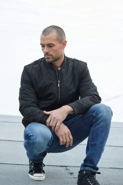 Velvet By Graham & Spencer Mens DOUGAL BOMBER JACKET