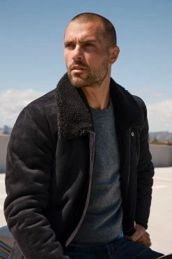 Velvet By Graham & Spencer BIRCH CASHMERE SWEATER Mens 36 Velvet By Graham & Spencer BIRCH CASHMERE SWEATER Mens