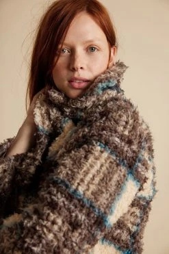 Velvet By Graham & Spencer Womens ERICA PLAID FAUX SHERPA JACKET