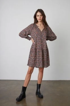 Velvet By Graham & Spencer ESTHER PRINTED DRESS 11 Velvet By Graham & Spencer ESTHER PRINTED DRESS