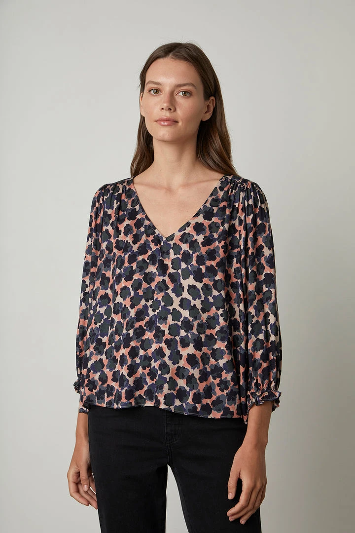 Velvet By Graham & Spencer Womens HADLEE PRINTED BLOUSE 8 Velvet By Graham & Spencer Womens HADLEE PRINTED BLOUSE