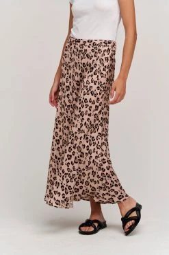 Velvet By Graham & Spencer JAINA PRINTED SKIRT