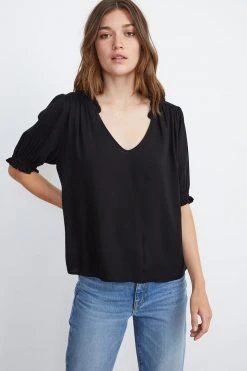 Velvet By Graham & Spencer Womens TRIXIE RUFFLED BLOUSE