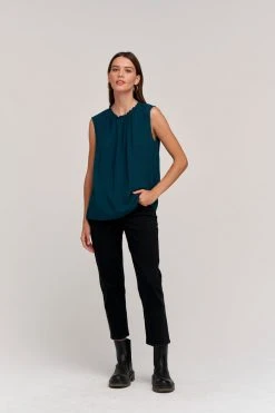 Velvet By Graham & Spencer WENNA SLEEVELESS BLOUSE 25 Velvet By Graham & Spencer WENNA SLEEVELESS BLOUSE