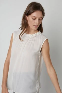 Velvet By Graham & Spencer WENNA SLEEVELESS BLOUSE 18 Velvet By Graham & Spencer WENNA SLEEVELESS BLOUSE