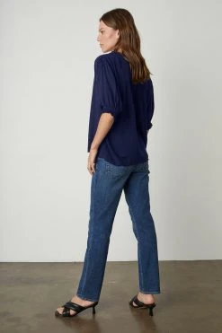 Velvet By Graham & Spencer Womens TRIXIE RUFFLED BLOUSE