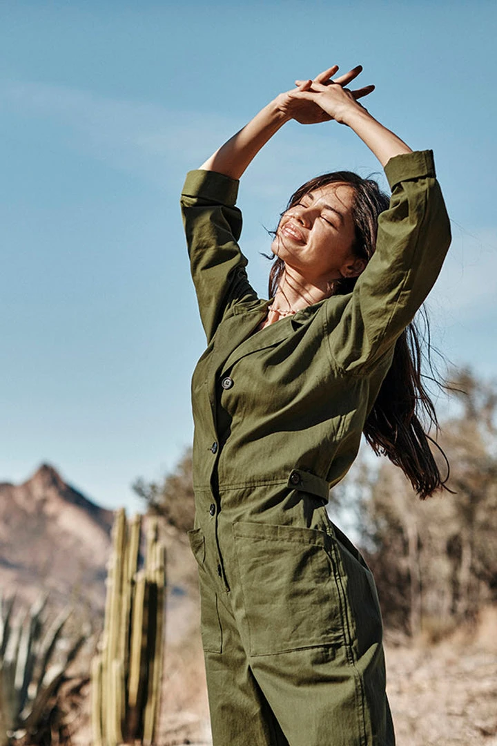 Velvet By Graham & Spencer KENLEY SANDED COTTON TWILL JUMPSUIT 8 Velvet By Graham & Spencer KENLEY SANDED COTTON TWILL JUMPSUIT