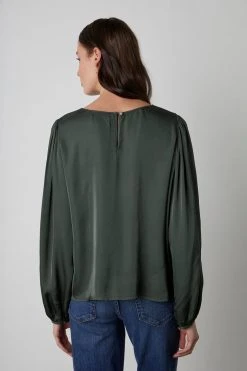 Velvet By Graham & Spencer LEILA PUFF SLEEVE BLOUSE