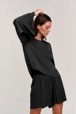 Velvet By Graham & Spencer Womens MAE BELL SLEEVE BLOUSE 30 Velvet By Graham & Spencer Womens MAE BELL SLEEVE BLOUSE