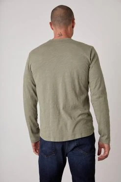 Velvet By Graham & Spencer KAI CREW NECK TEE