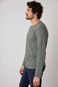 Velvet By Graham & Spencer KAI CREW NECK TEE