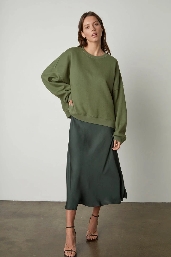 Velvet By Graham & Spencer MARGOT OVERSIZED SWEATSHIRT Womens 4 Velvet By Graham & Spencer MARGOT OVERSIZED SWEATSHIRT Womens