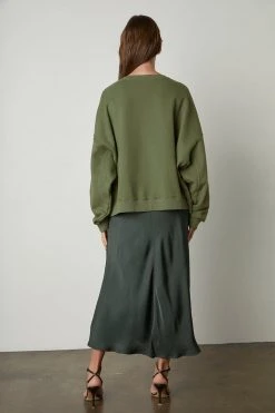 Velvet By Graham & Spencer MARGOT OVERSIZED SWEATSHIRT Womens 10 Velvet By Graham & Spencer MARGOT OVERSIZED SWEATSHIRT Womens