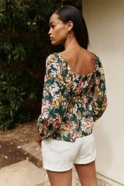 Velvet By Graham & Spencer STASS PRINTED TOP 14 Velvet By Graham & Spencer STASS PRINTED TOP