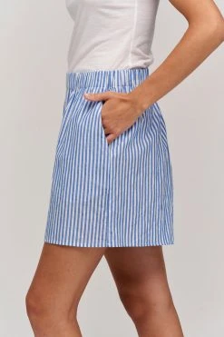 Velvet By Graham & Spencer Womens KAI STRIPED SHORT 9 Velvet By Graham & Spencer Womens KAI STRIPED SHORT