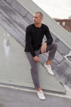 Velvet By Graham & Spencer MARIO CREW NECK TEE 18 Velvet By Graham & Spencer MARIO CREW NECK TEE