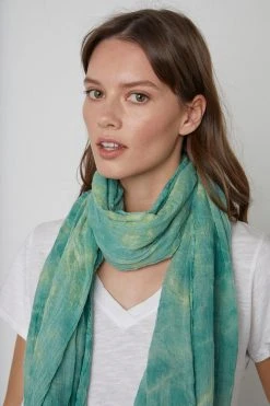 Velvet By Graham & Spencer Womens CHLOE TIE DYE SCARF