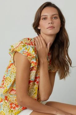 Velvet By Graham & Spencer CANDACE RUFFLE SLEEVE PRINTED TOP Womens 25 Velvet By Graham & Spencer CANDACE RUFFLE SLEEVE PRINTED TOP Womens
