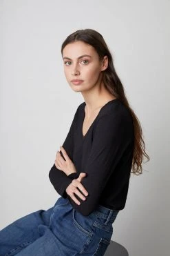 Velvet By Graham & Spencer BLAIRE ORIGINAL SLUB TEE