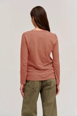 Velvet By Graham & Spencer BLAIRE ORIGINAL SLUB TEE Womens