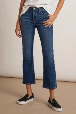 Velvet By Graham & Spencer Womens KATE HIGH RISE CROP JEAN