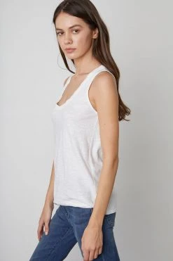 Velvet By Graham & Spencer Womens JOY ORIGINAL SLUB SCOOP NECK TANK