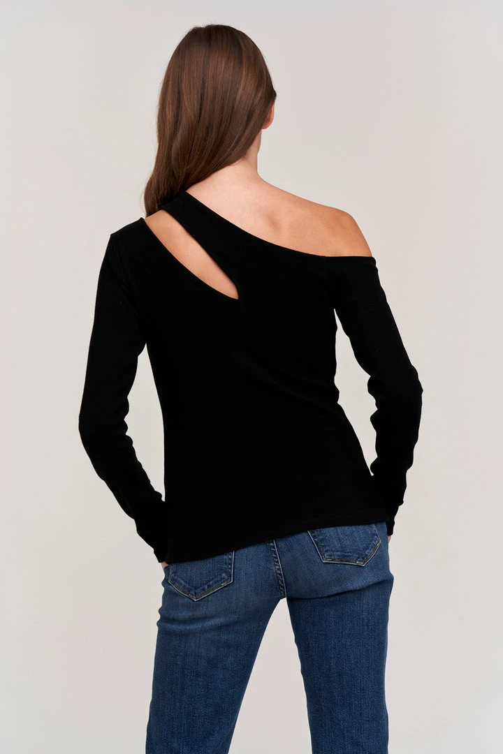 Velvet By Graham & Spencer Womens ROSALINA CUT OUT TOP 6 Velvet By Graham & Spencer Womens ROSALINA CUT OUT TOP