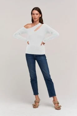 Velvet By Graham & Spencer Womens ROSALINA CUT OUT TOP 15 Velvet By Graham & Spencer Womens ROSALINA CUT OUT TOP