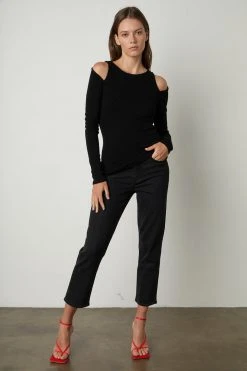 Velvet By Graham & Spencer VICTORIA HI RISE STRAIGHT LEG JEAN 25 Velvet By Graham & Spencer VICTORIA HI RISE STRAIGHT LEG JEAN