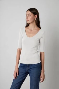 Velvet By Graham & Spencer MIRANDA SCOOP NECK TOP