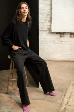 Velvet By Graham & Spencer VISTA CREW NECK TOP Womens 11 Velvet By Graham & Spencer VISTA CREW NECK TOP Womens