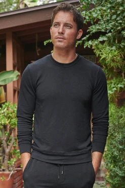 Velvet By Graham & Spencer Mens SOREN LUXE FLEECE PULLOVER