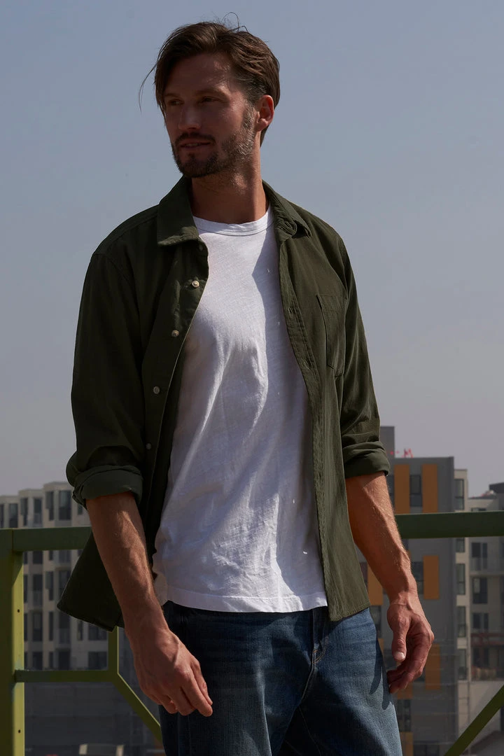 Velvet By Graham & Spencer Mens CAREY CORDUROY BUTTON-UP SHIRT 13 Velvet By Graham & Spencer Mens CAREY CORDUROY BUTTON-UP SHIRT