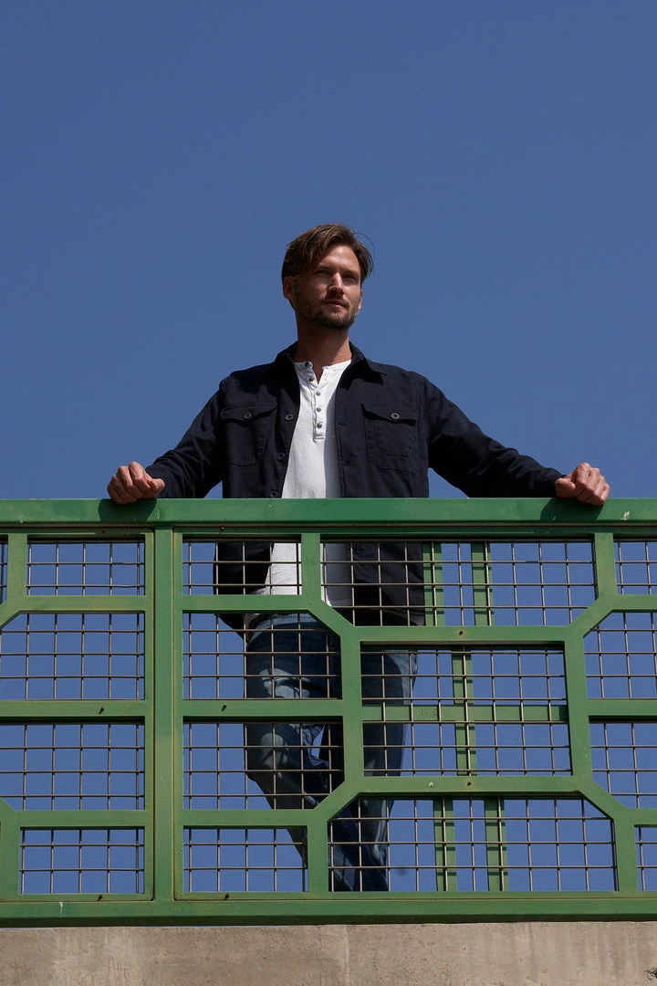 Velvet By Graham & Spencer EUGENE BUTTON-UP JACKET Mens 8 Velvet By Graham & Spencer EUGENE BUTTON-UP JACKET Mens