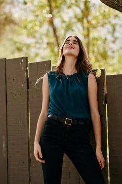 Velvet By Graham & Spencer WENNA SLEEVELESS BLOUSE 21 Velvet By Graham & Spencer WENNA SLEEVELESS BLOUSE