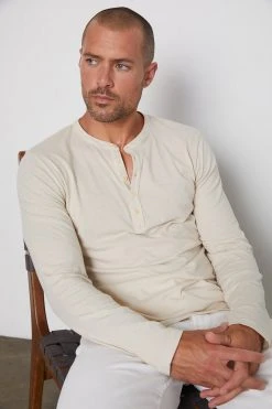 Velvet By Graham & Spencer Mens ALVARO COTTON JERSEY HENLEY 48 Velvet By Graham & Spencer Mens ALVARO COTTON JERSEY HENLEY