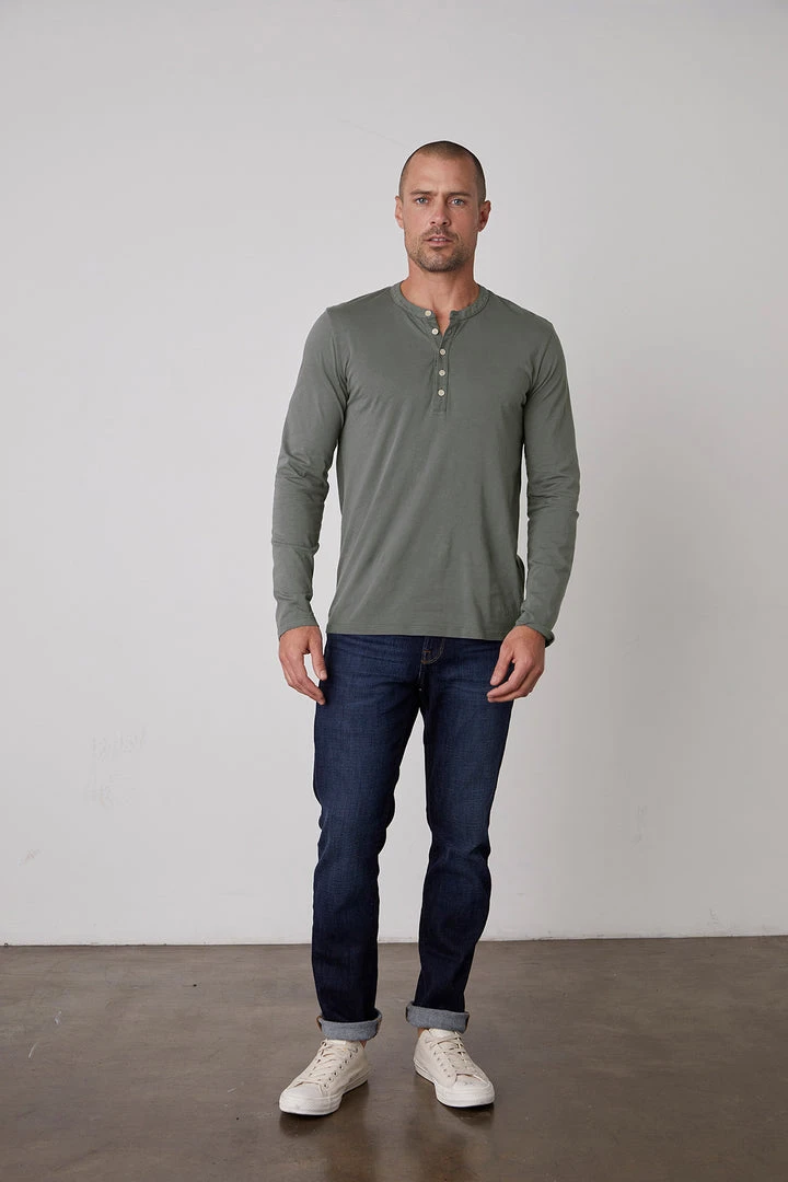 Velvet By Graham & Spencer Mens ALVARO COTTON JERSEY HENLEY 32 Velvet By Graham & Spencer Mens ALVARO COTTON JERSEY HENLEY