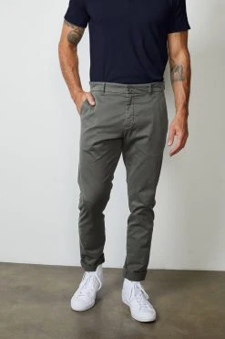 Velvet By Graham & Spencer BROGAN COTTON TWILL PANT 38 Velvet By Graham & Spencer BROGAN COTTON TWILL PANT