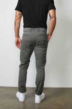 Velvet By Graham & Spencer BROGAN COTTON TWILL PANT 40 Velvet By Graham & Spencer BROGAN COTTON TWILL PANT