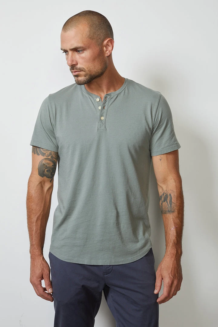 Velvet By Graham & Spencer FULTON SHORT SLEEVE HENLEY Mens 23 Velvet By Graham & Spencer FULTON SHORT SLEEVE HENLEY Mens