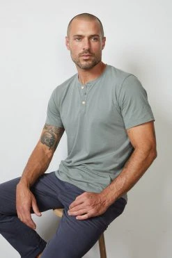 Velvet By Graham & Spencer FULTON SHORT SLEEVE HENLEY Mens 51 Velvet By Graham & Spencer FULTON SHORT SLEEVE HENLEY Mens
