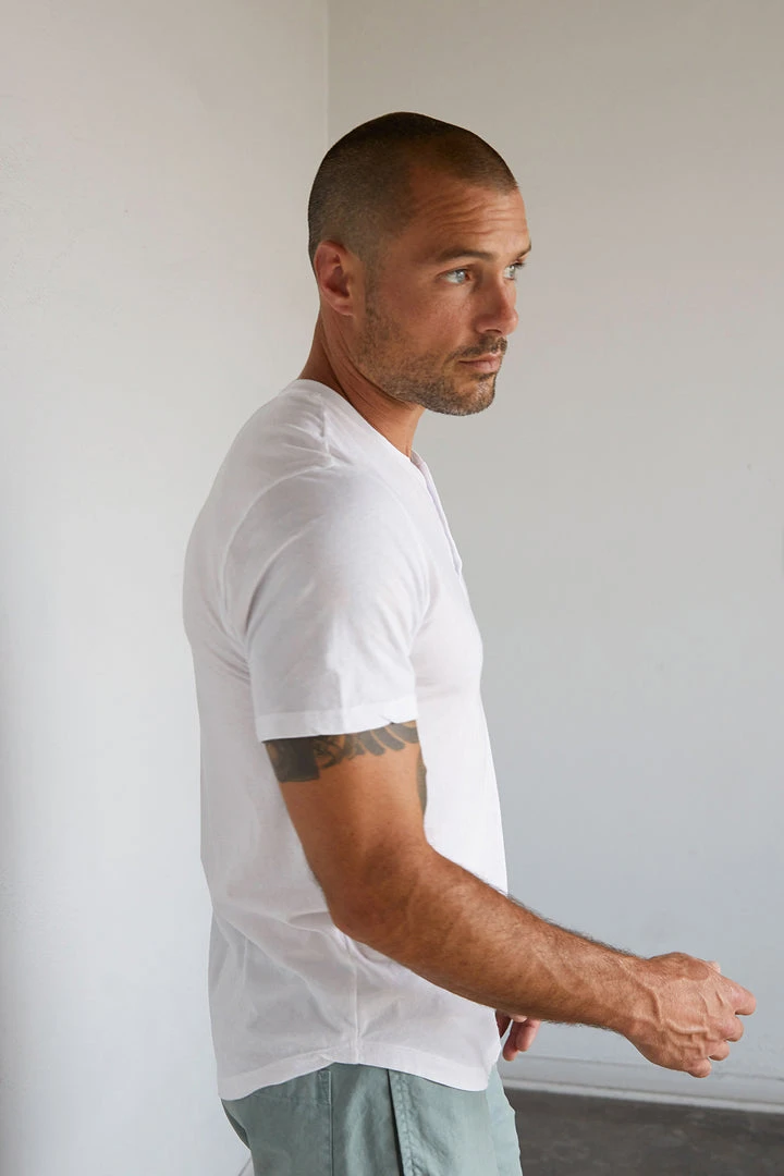 Velvet By Graham & Spencer FULTON SHORT SLEEVE HENLEY Mens 5 Velvet By Graham & Spencer FULTON SHORT SLEEVE HENLEY Mens