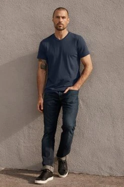 Velvet By Graham & Spencer SAMSEN WHISPER CLASSIC V-NECK TEE Mens 34 Velvet By Graham & Spencer SAMSEN WHISPER CLASSIC V-NECK TEE Mens
