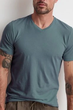Velvet By Graham & Spencer SAMSEN WHISPER CLASSIC V-NECK TEE Mens 47 Velvet By Graham & Spencer SAMSEN WHISPER CLASSIC V-NECK TEE Mens