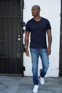 Velvet By Graham & Spencer SAMSEN WHISPER CLASSIC V-NECK TEE