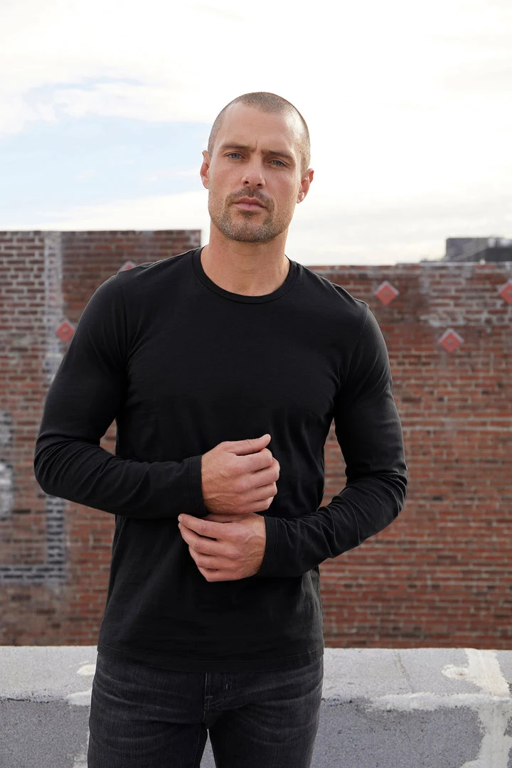 Velvet By Graham & Spencer SKEETER WHISPER CLASSIC CREW NECK TEE 29 Velvet By Graham & Spencer SKEETER WHISPER CLASSIC CREW NECK TEE