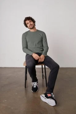 Velvet By Graham & Spencer SKEETER WHISPER CLASSIC CREW NECK TEE 55 Velvet By Graham & Spencer SKEETER WHISPER CLASSIC CREW NECK TEE